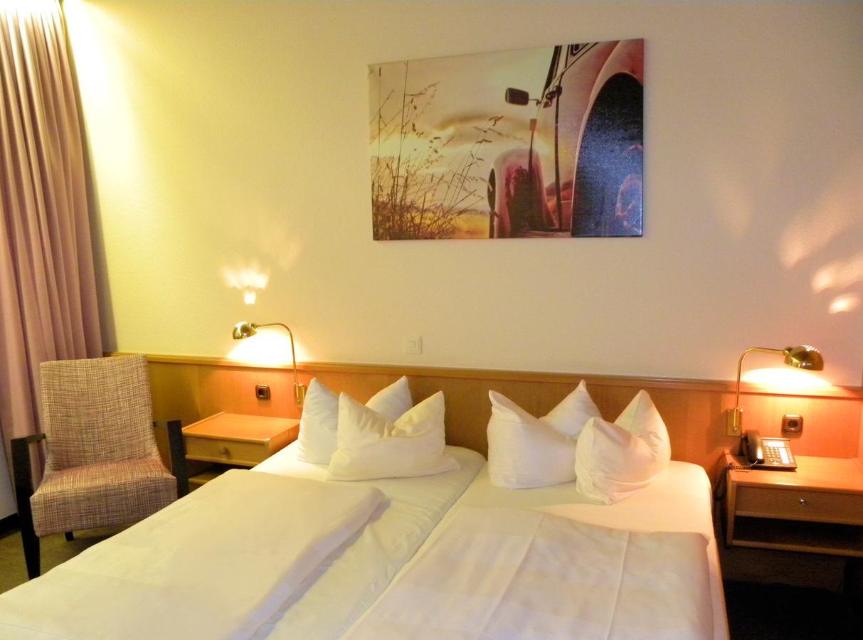 בוכהולץ אין דר נורדהייידה Frommanns Landhotel מראה חיצוני תמונה