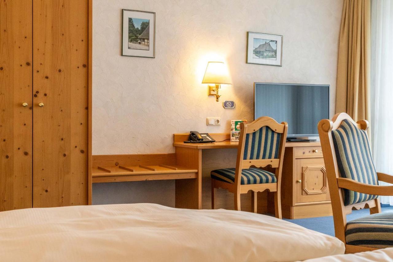 בוכהולץ אין דר נורדהייידה Frommanns Landhotel מראה חיצוני תמונה
