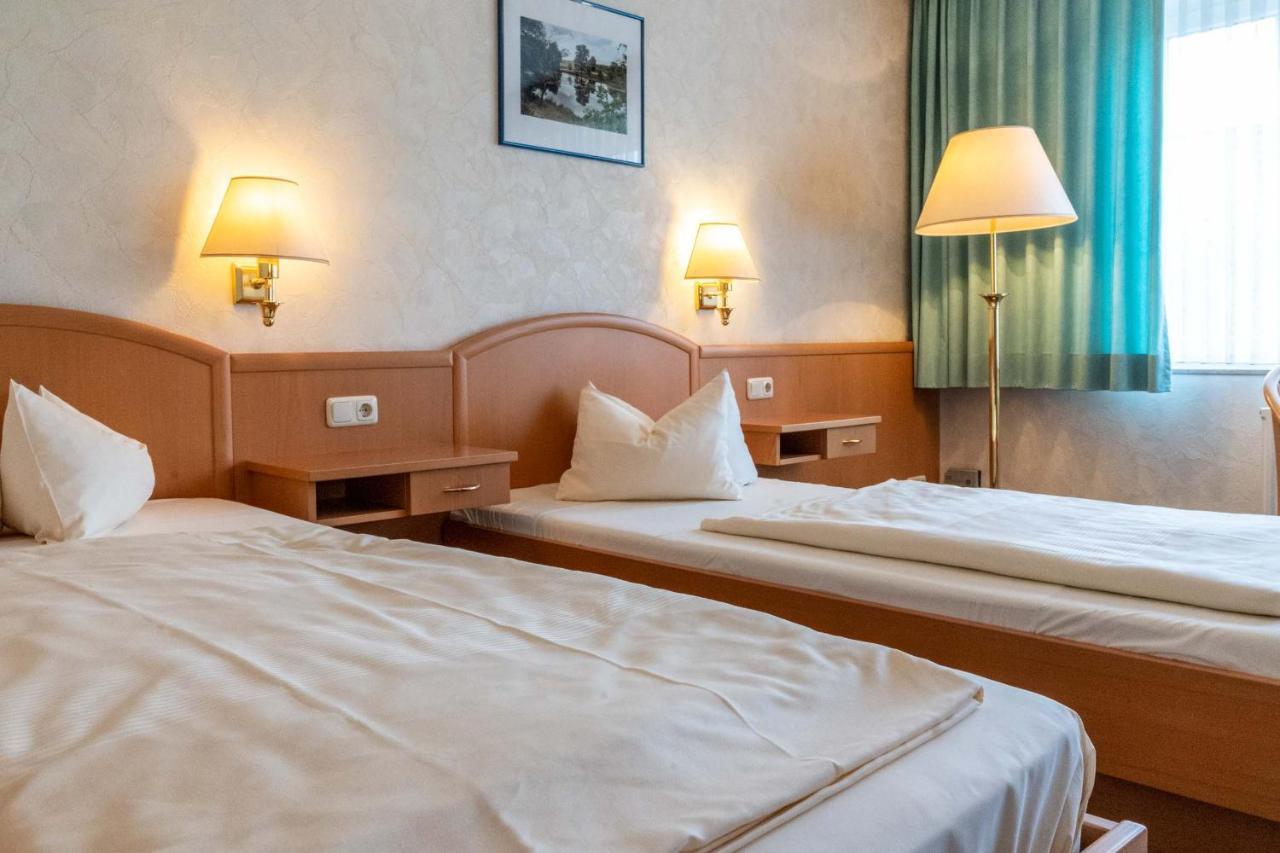 בוכהולץ אין דר נורדהייידה Frommanns Landhotel מראה חיצוני תמונה