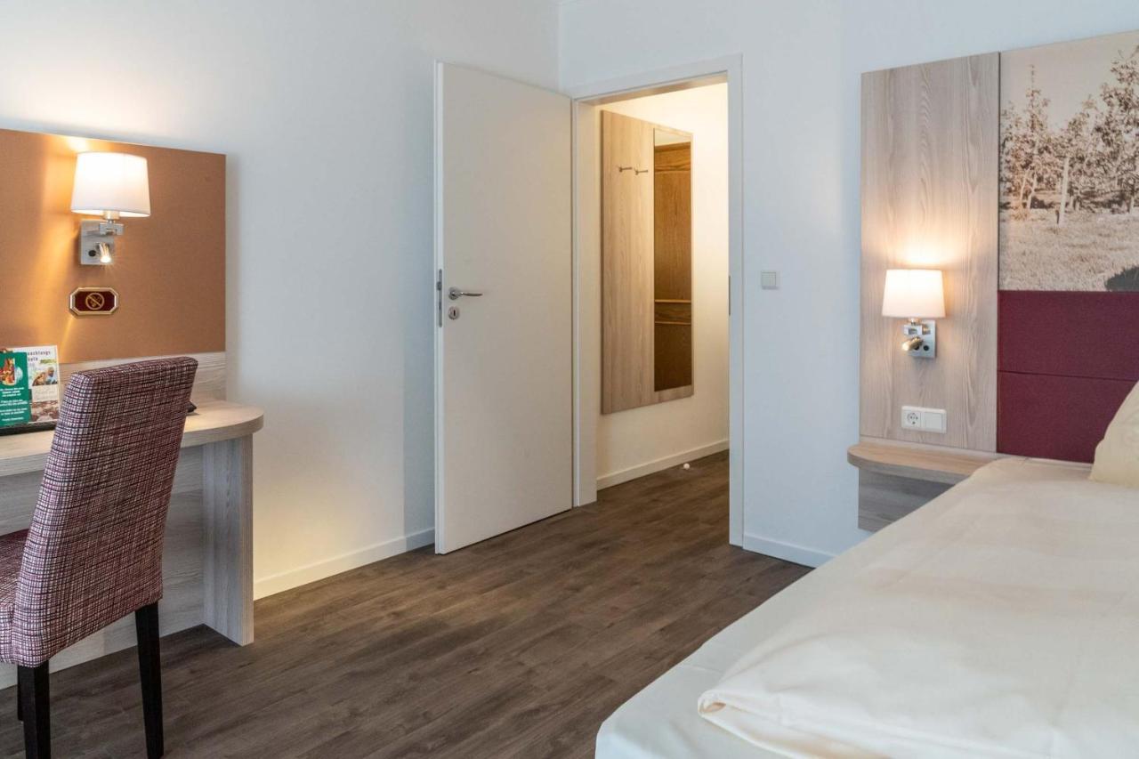 בוכהולץ אין דר נורדהייידה Frommanns Landhotel מראה חיצוני תמונה